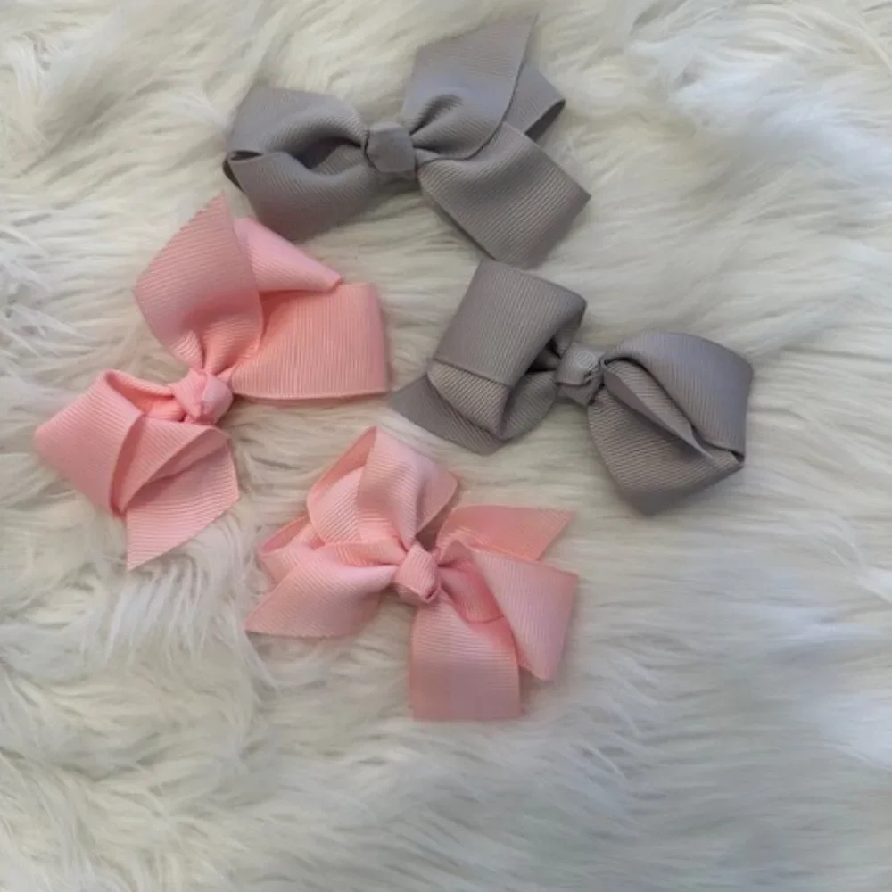 **** Bundle (4) of 3